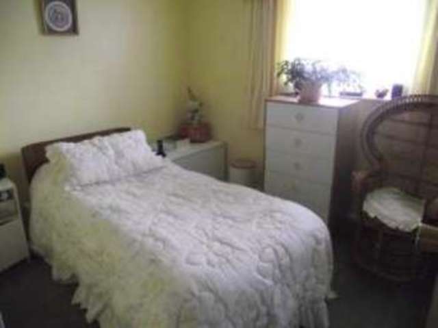  Image of 2 bedroom End of Terrace for sale in Nursery Gardens Southampton SO19 at Southampton Hampshire Sholing, SO19 5SY