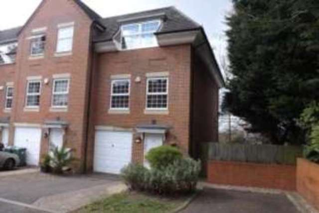  Image of 4 bedroom End of Terrace for sale in Newitt Place Southampton SO16 at Southampton Hampshire Bassett, SO16 7FA