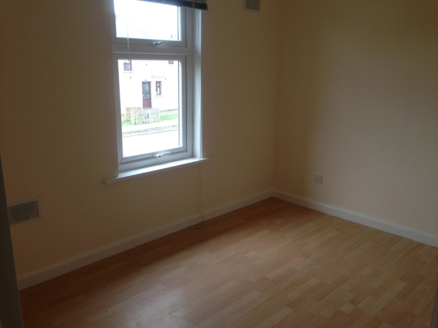 Image of 3 bedroom Semi-Detached house to rent in Southfield Avenue Bradford BD6 at Southfield Avenue  Odsal, Bradford, West Yorkshir, BD6 1HP