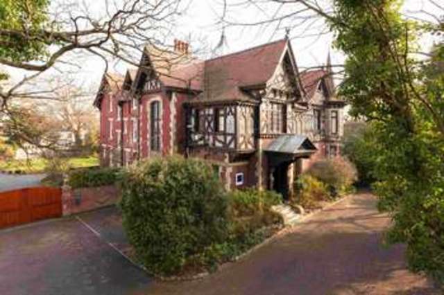 Image of 3 bedroom Detached house for sale in Queens Crescent Southsea PO5 at Southsea Hampshire, PO5 3HT
