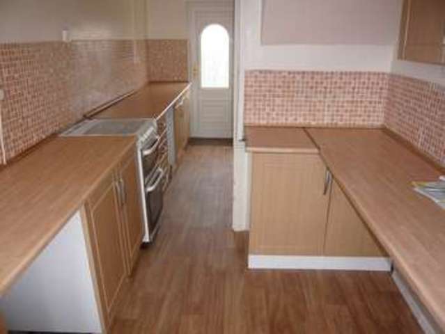  Image of 3 bedroom Terraced house to rent in Southville Road Port Talbot SA12 at Southville Road  Port Talbot, SA12 7DS