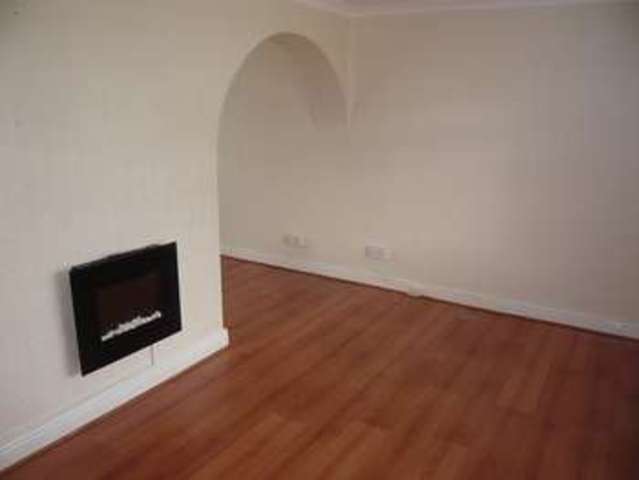  Image of 3 bedroom Terraced house to rent in Southville Road Port Talbot SA12 at Southville Road  Port Talbot, SA12 7DS