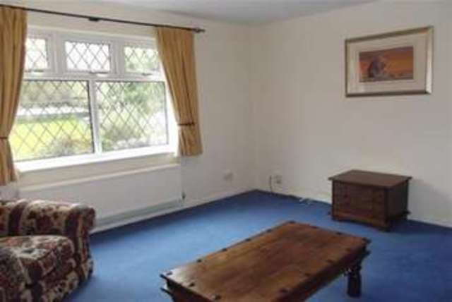 Image of 3 bedroom Detached house to rent in Speedwell Close Guildford GU4 at Guildford, GU4 7HE