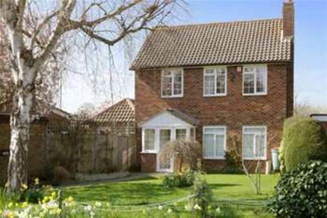  Image of 3 bedroom Detached house to rent in St. Andrews Walk Cobham KT11 at Cobham, KT11 3EQ