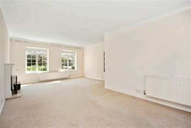  Image of 3 bedroom Detached house to rent in St. Andrews Walk Cobham KT11 at Cobham, KT11 3EQ