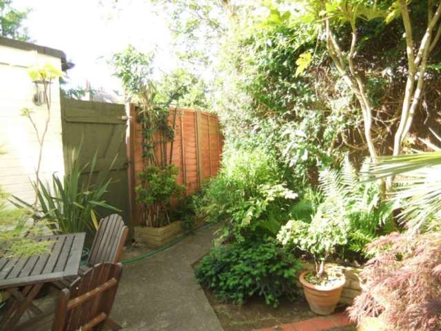  Image of 2 bedroom Terraced house to rent in Church Street St. Dunstans Canterbury CT2 at St Dunstans  Canterbury, CT2 8AS