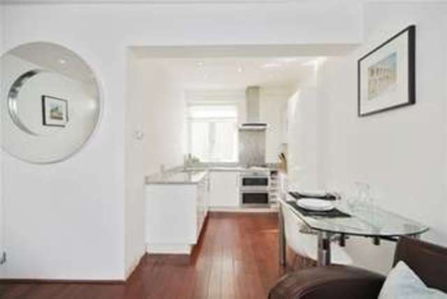  Image of 1 bedroom Property to rent in St. Georges Square London SW1V at London, SW1V 2HP