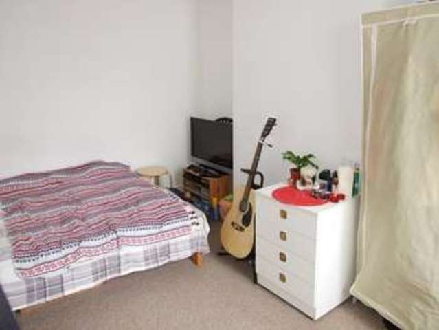  Image of 3 bedroom Maisonette for sale in St. Johns Road Poole BH15 at St. Johns Road  Poole, BH15 2NB