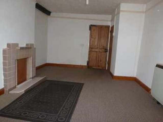  Image of 1 bedroom Terraced house to rent in St. Margarets Road Lowestoft NR32 at Lowestoft, NR32 4HS