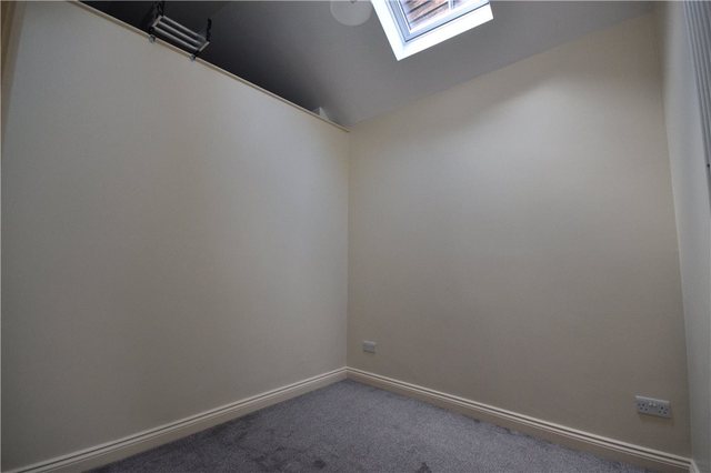  Image of 2 bedroom Maisonette to rent in Lower Street Stansted CM24 at Stansted Mountfitchet Essex Stansted Mountfitchet, CM24 8LY