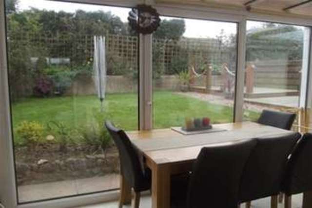  Image of 3 bedroom Semi-Detached house to rent in Parkers Road Starcross Exeter EX6 at Exeter, EX6 8QL