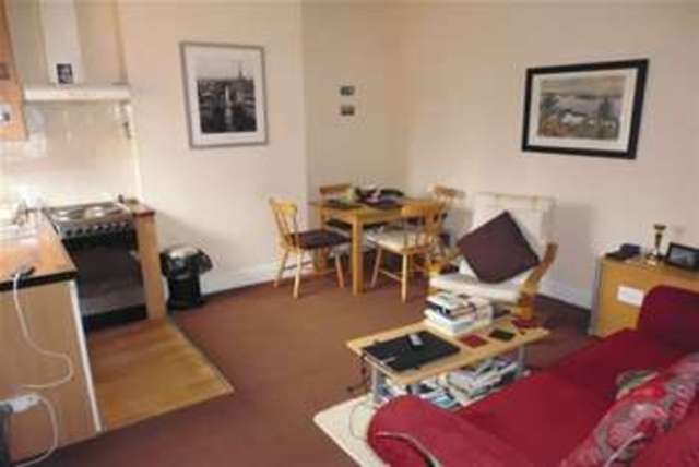  Image of 1 bedroom Flat to rent in Station Road Kings Heath Birmingham B14 at Birmingham, B14 7SR