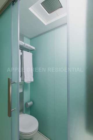  Image of Studio flat to rent in Chalk Farm Road London NW1 at Chalk Farm Road Camden Town London, NW1 8AJ