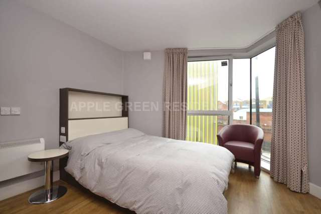  Image of Studio flat to rent in Hawley Crescent London NW1 at Hawley Crescent Camden Town London, NW1 8NP