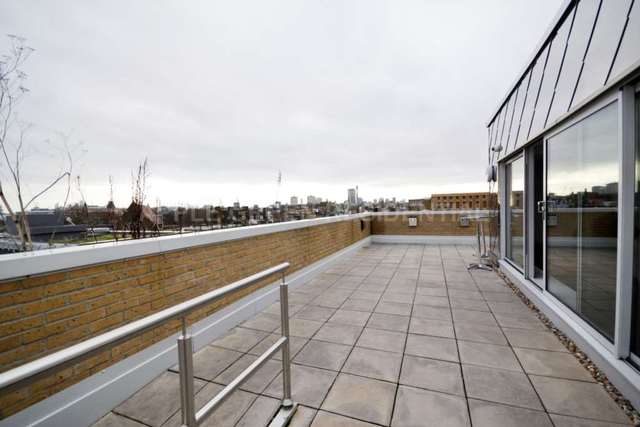  Image of Studio flat to rent in Hawley Crescent London NW1 at Hawley Crescent Camden Town London, NW1 8NP