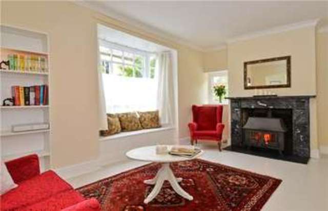 Image of 4 bedroom Detached house for sale in Buckland Faringdon SN7 at Buckland Faringdon Buckland, SN7 8RB