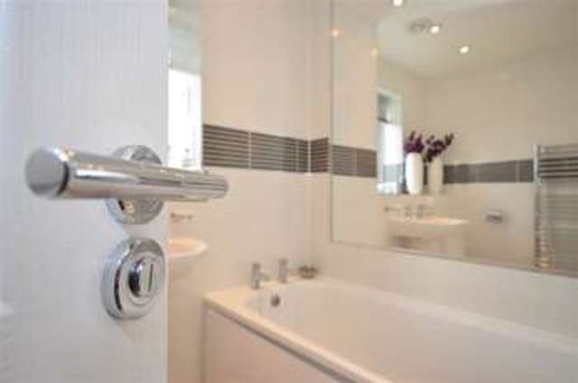  Image of 5 bedroom Detached house for sale in The Alders Billingshurst RH14 at Billingshurst West Sussex Billingshurst, RH14 9GU