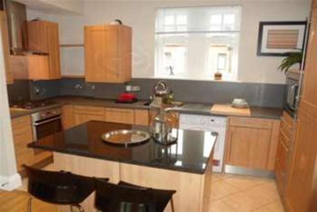  Image of 2 bedroom Flat to rent in College Street Nottingham NG1 at Nottingham, NG1 5AU
