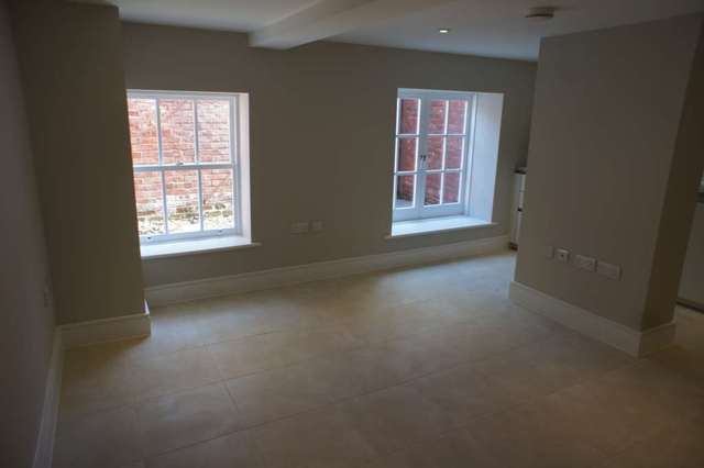  Image of 1 bedroom Studio flat to rent in The Parade Caversfield Bicester OX27 at The Parade  Bicester, OX27 8AD