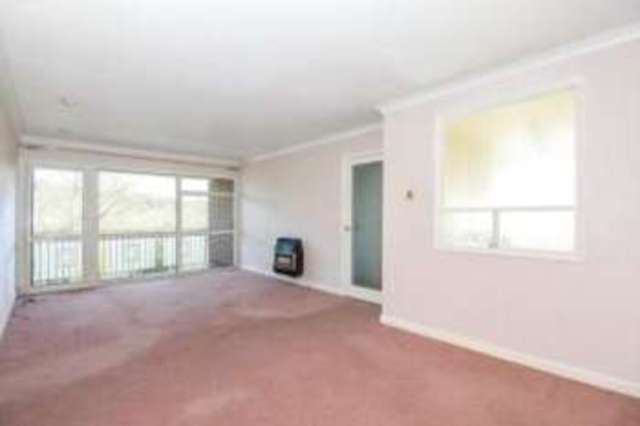  Image of 2 bedroom Flat for sale in Crescent Road London E4 at Crescent Road London Chingford Green, E4 6AX