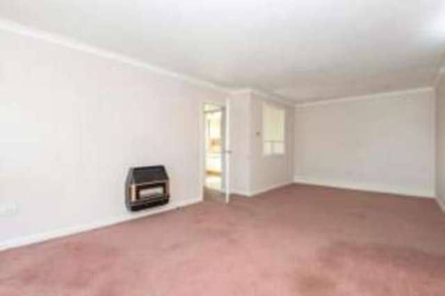  Image of 2 bedroom Flat for sale in Crescent Road London E4 at Crescent Road London Chingford Green, E4 6AX
