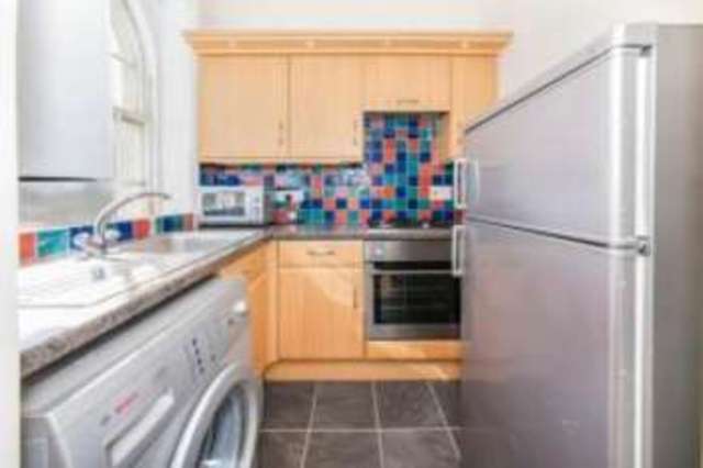  Image of Flat for sale in High Street Nutfield Redhill RH1 at High Street Redhill Nutfield, RH1 4HQ