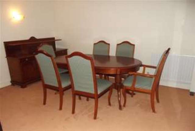  Image of 2 bedroom Flat to rent in Oakleigh Park North London N20 at London, N20 9AQ