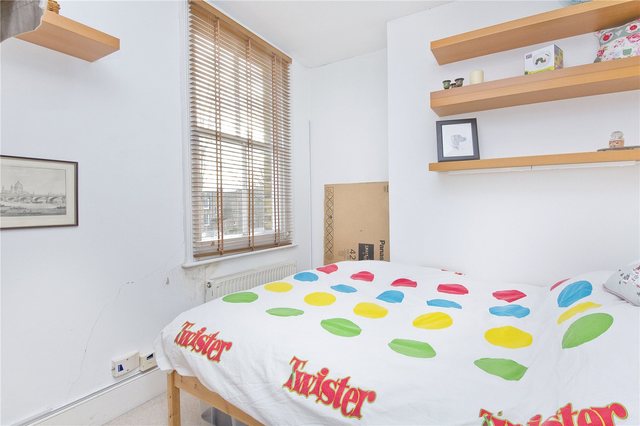  Image of 2 bedroom Flat for sale in Tottenham Road London N1 at De Beauvoir  Canonbury, N1 4EA