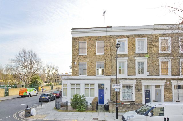  Image of 2 bedroom Flat for sale in Tottenham Road London N1 at De Beauvoir  Canonbury, N1 4EA