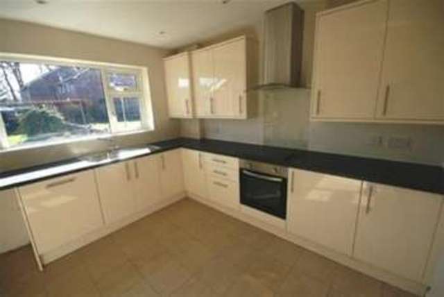  Image of 2 bedroom Semi-Detached house to rent in Townfields Knutsford WA16 at Knutsford, WA16 8DR