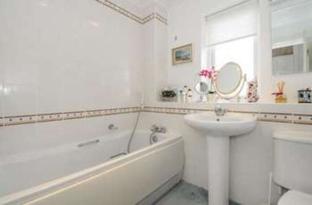  Image of 2 bedroom Flat for sale in Tudor Close Chichester PO19 at Chichester, PO19 5QZ