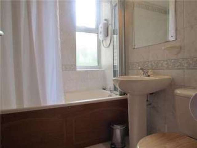  Image of 2 bedroom Flat to rent in Cambanks Cambridge CB4 at CAMBRIDGE  Chesterton, CB4 1PY