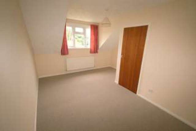  Image of 3 bedroom Detached house to rent in Victoria Road Kingsdown Deal CT14 at Victoria Road  Kingsdown, CT14 8DY