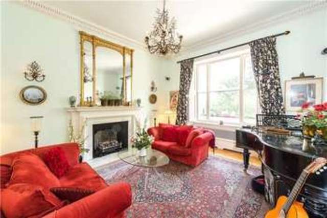  Image of 4 bedroom Flat for sale in Warwick Square London SW1V at London  Vauxhall Bridge, SW1V 2AA