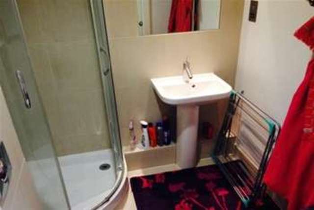  Image of 1 bedroom Flat to rent in Water Lane Holbeck Leeds LS11 at Leeds, LS11 5QB