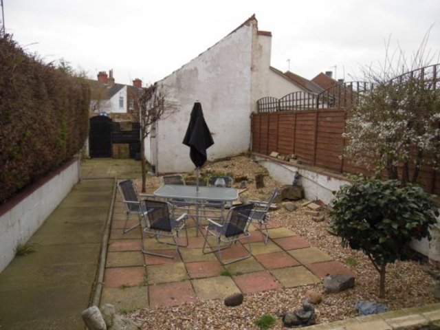  Image of 3 bedroom Terraced house for sale in Wellington Street Grimsby DN32 at Grimsby South Humberside Grimsby, DN32 7JS