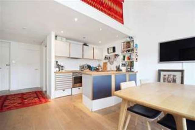  Image of 1 bedroom Flat to rent in Wesley Square London W11 at London, W11 1TS