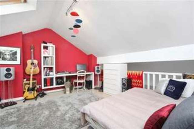  Image of 1 bedroom Flat to rent in Wesley Square London W11 at London, W11 1TS