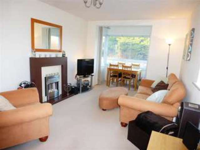  Image of 1 bedroom Flat for sale in West Avenue Worthing BN11 at Worthing West Sussex Worthing, BN11 5LZ