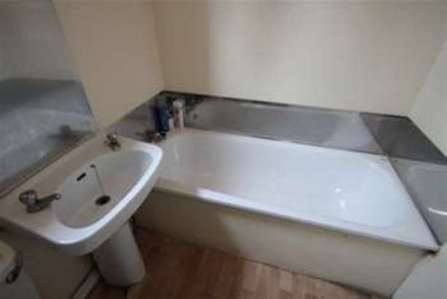  Image of 1 bedroom Detached house to rent in Westdown Road London SE6 at London, SE6 4RL