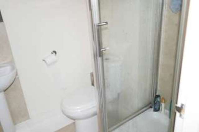  Image of 2 bedroom Apartment for sale in New Street Farsley Pudsey LS28 at Farsley, LS28 5AS