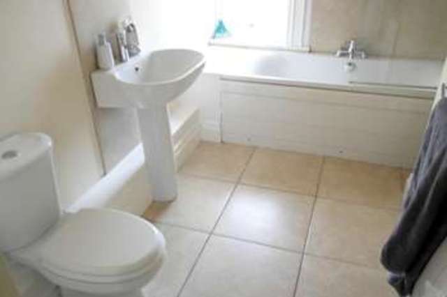  Image of 2 bedroom Apartment for sale in New Street Farsley Pudsey LS28 at Farsley, LS28 5AS