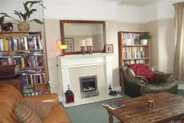  Image of 4 bedroom Semi-Detached house to rent in Whitting Road Weston-super-Mare BS23 at Weston-super-Mare, BS23 4ED