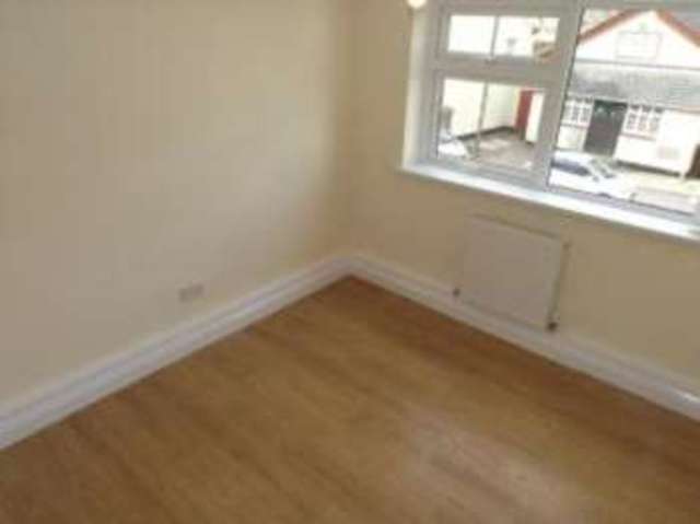  Image of 2 bedroom Flat for sale in Wonford Street Exeter EX2 at Wonford Street Exeter Countess Wear, EX2 5DR
