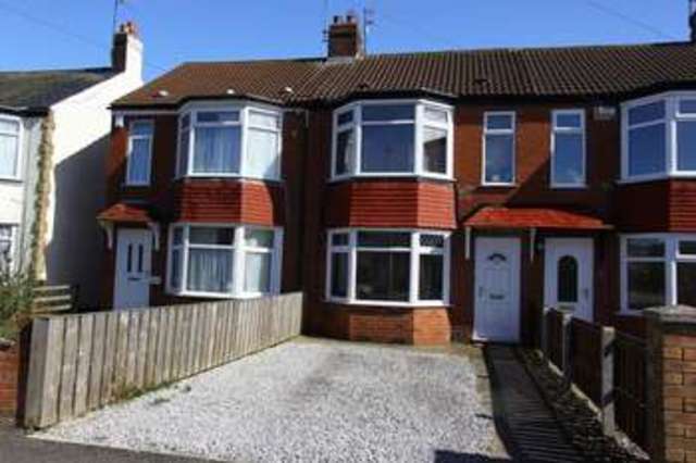  Image of 2 bedroom Terraced house for sale in Woodlands Road Hull HU5 at Woodlands Road  Hull, HU5 5EF