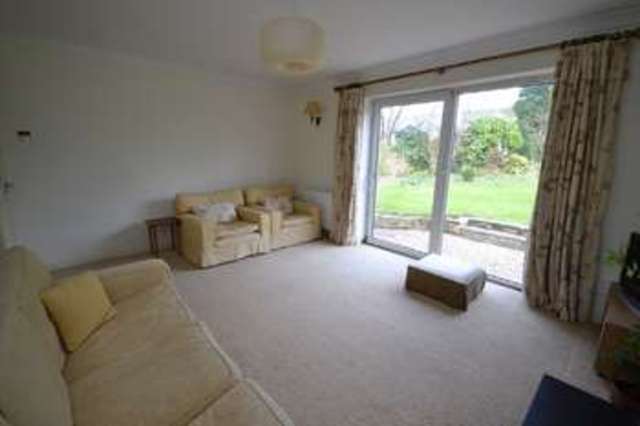  Image of 4 bedroom Detached house for sale in Woolgreaves Garth Sandal Wakefield WF2 at Sandal Wakefield West Yorkshire, WF2 6DY