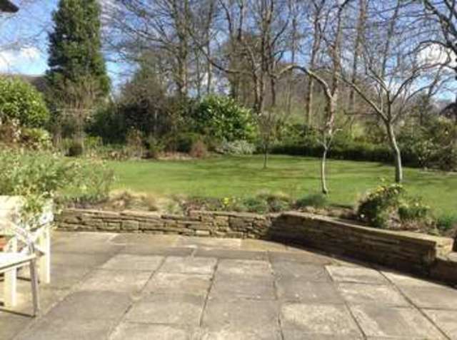  Image of 4 bedroom Detached house for sale in Woolgreaves Garth Sandal Wakefield WF2 at Sandal Wakefield West Yorkshire, WF2 6DY