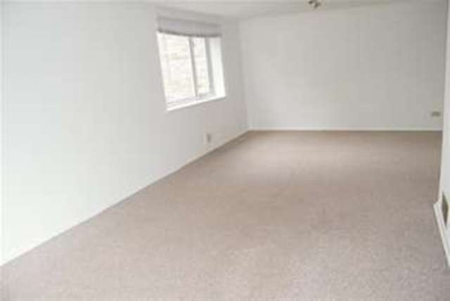  Image of 1 bedroom Flat to rent in High View Court Wray Common Road Reigate RH2 at Reigate, RH2 0RZ