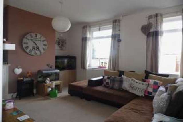  Image of 2 bedroom End of Terrace to rent in York Road Scawthorpe Doncaster DN5 at YORK ROAD SCAWTHORPE DONCASTER, DN5 7UN