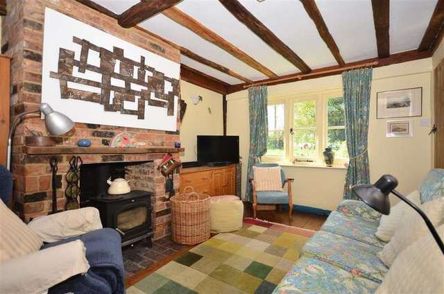  Image of 3 bedroom Detached house for sale in Church Walk Headcorn Ashford TN27 at Headcorn Ashford Headcorn, TN27 9NP